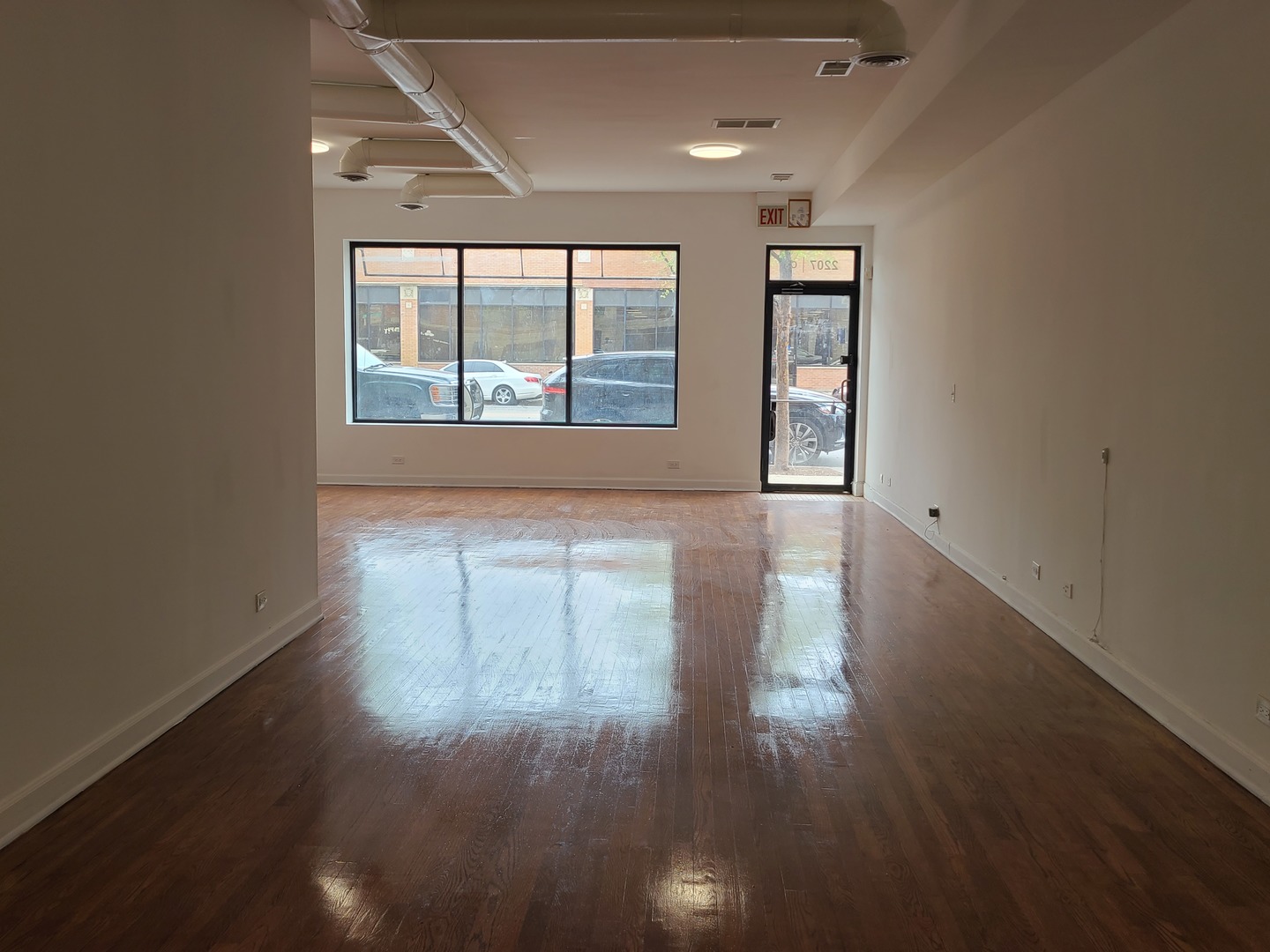 2207 N Western Avenue C3 Property Photo 5