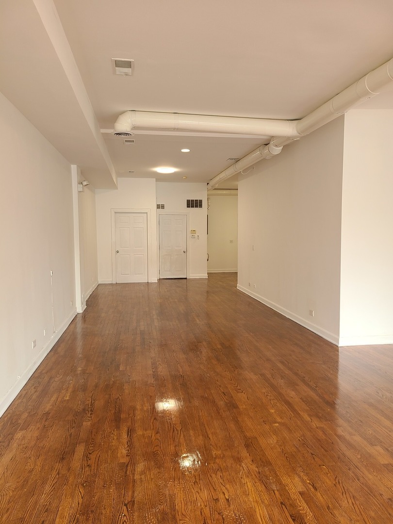 2207 N Western Avenue C3 Property Photo 6