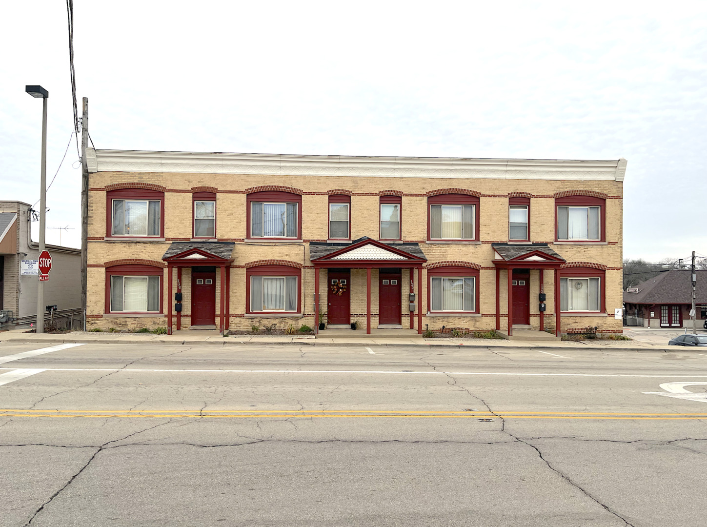 130 Washington Street Property Photo 1
