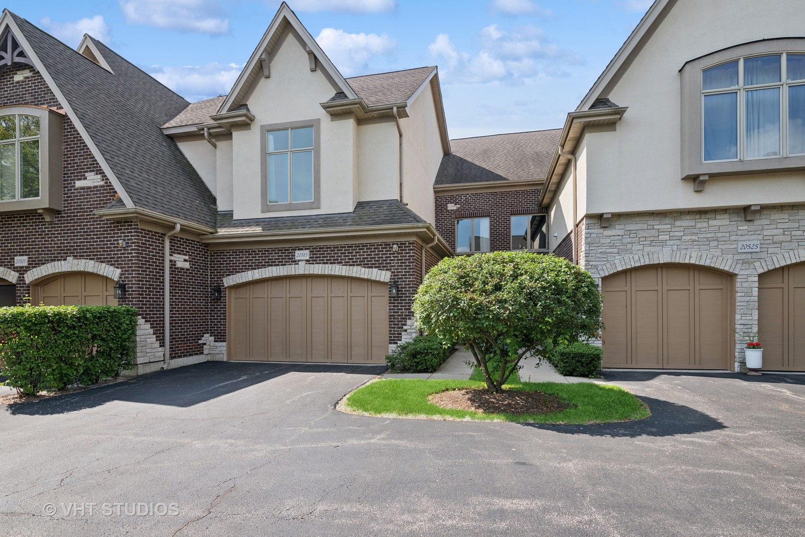 20515 N Westpark Place Property Photo 1