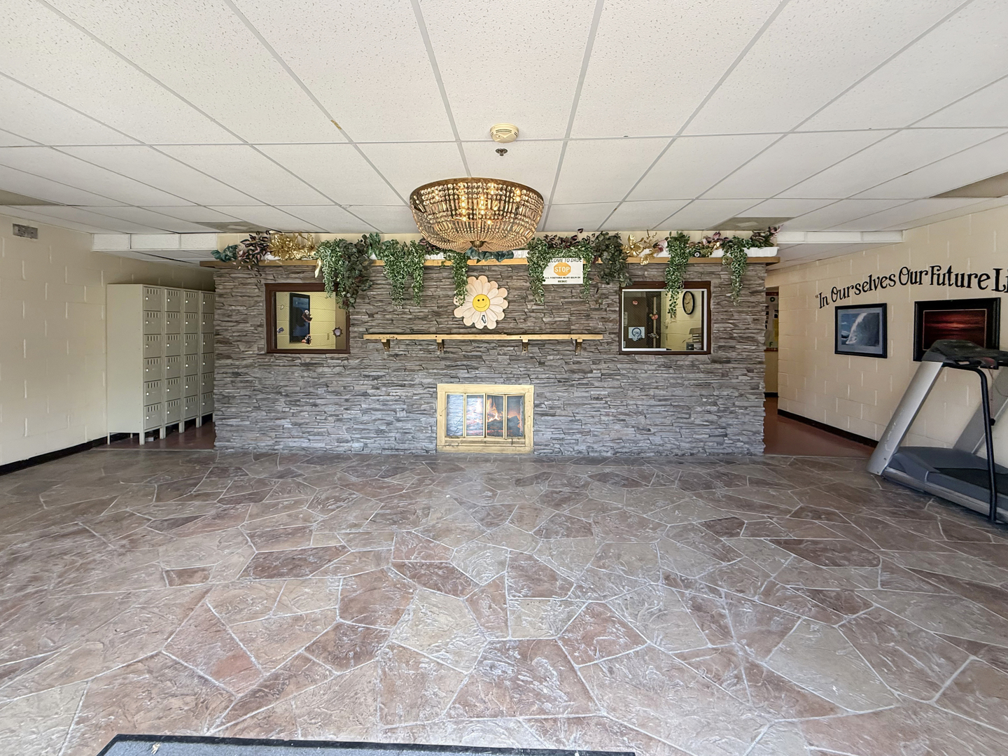 1919 Sherman Avenue Property Photo 6