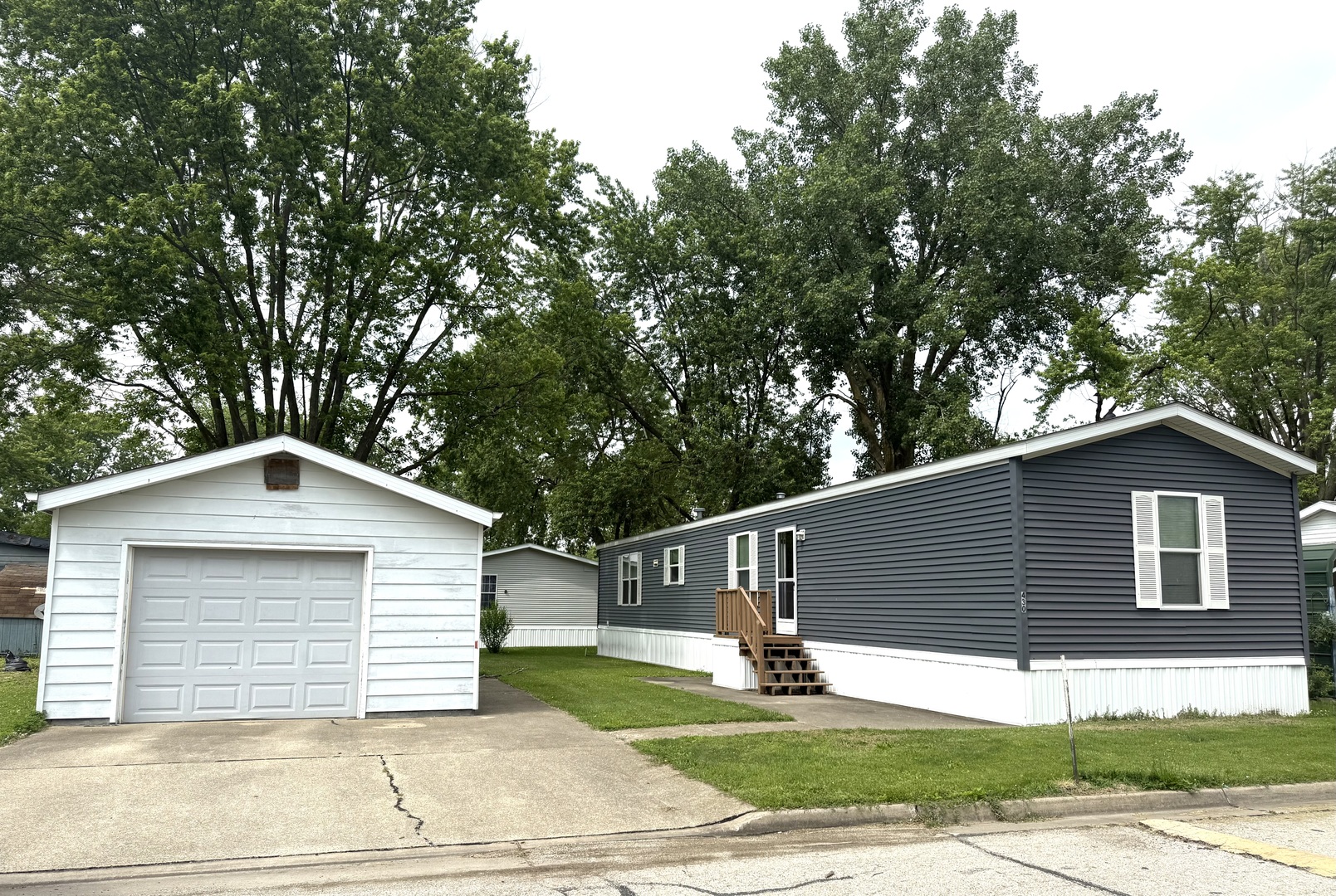 430 Avenue G Property Photo 1