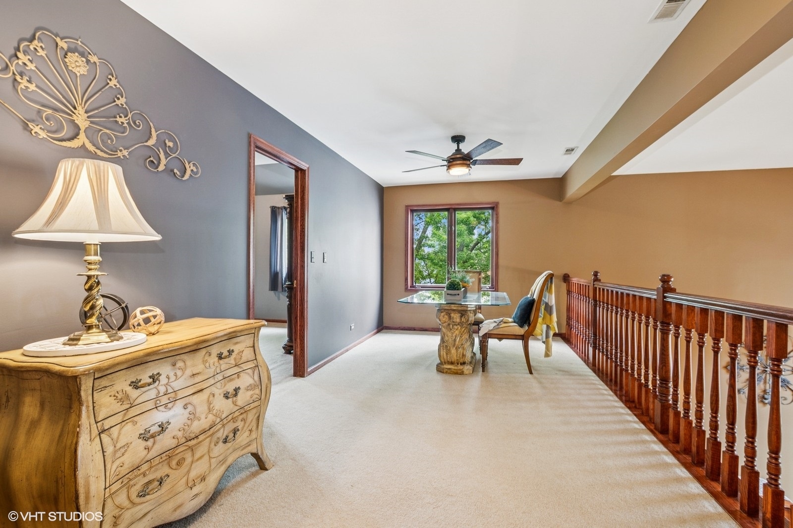 9228 S 55th Court Property Photo 14