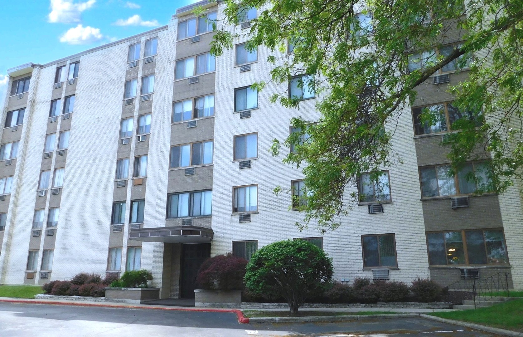9740 S Pulaski Road 107 Picture