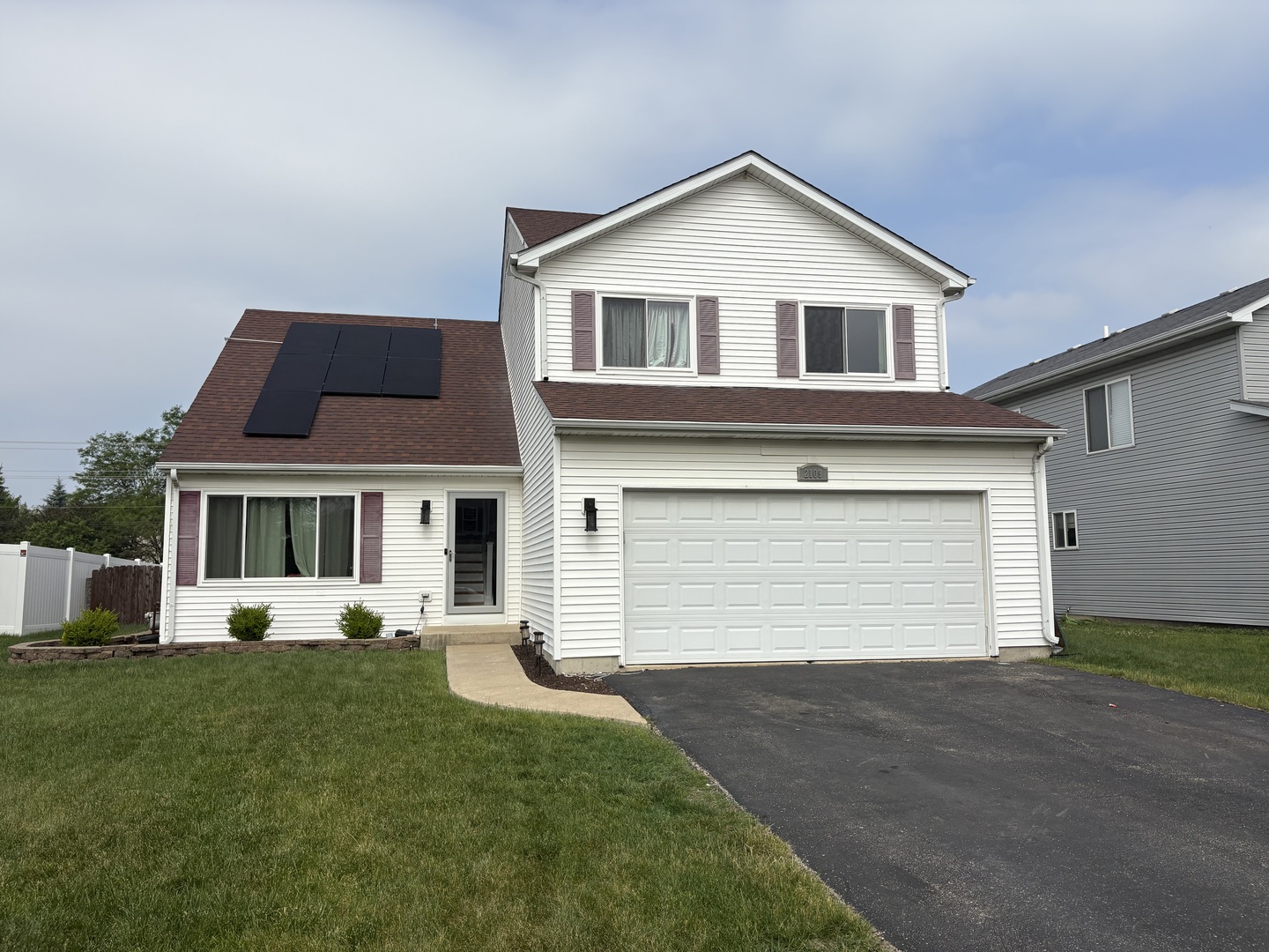 2109 Gray Hawk Drive Property Photo 1