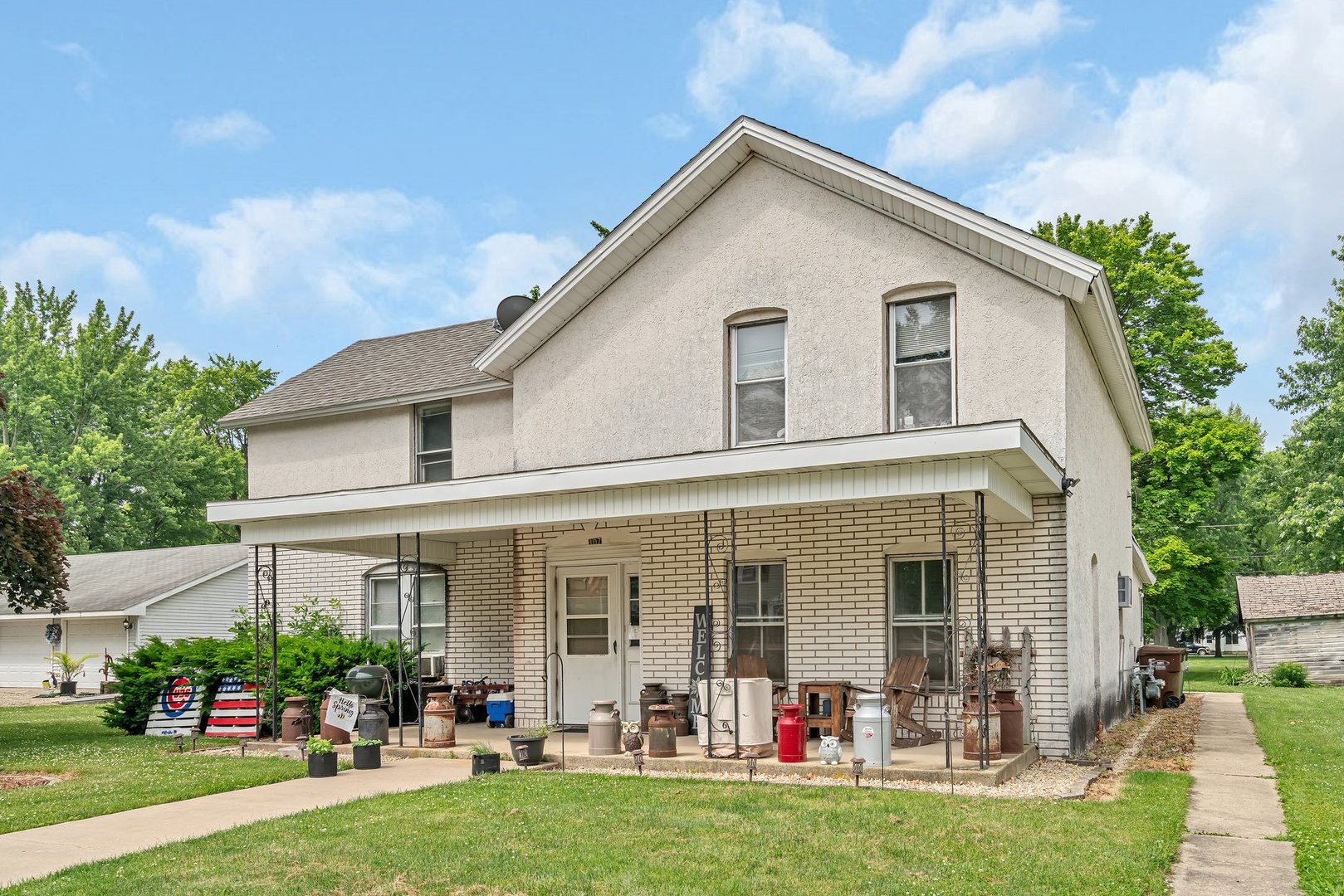 107 N Elm Street Property Photo 1