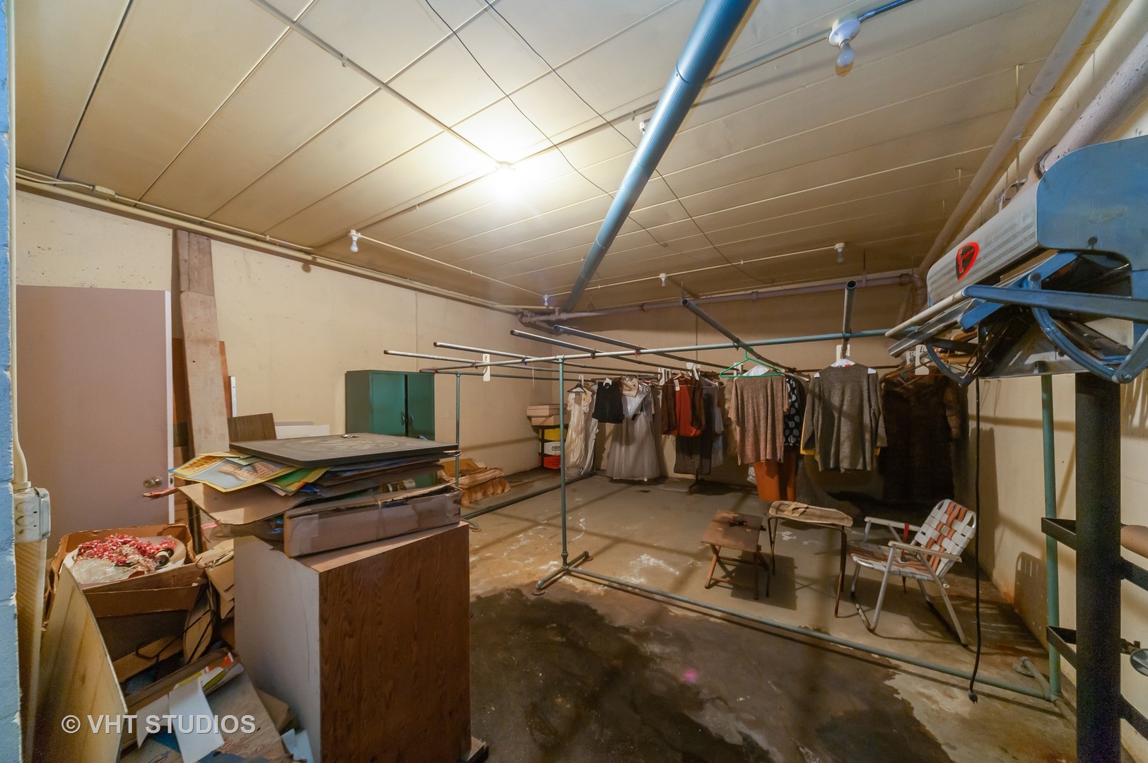 6124 W Irving Park Road Property Photo 8