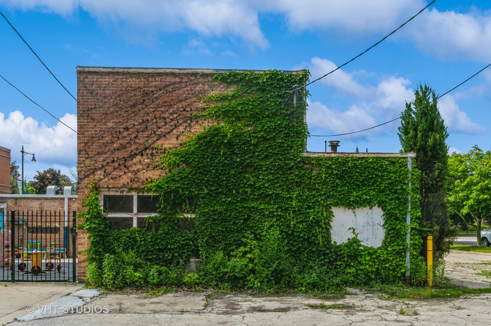 6124 W Irving Park Road Property Photo 12