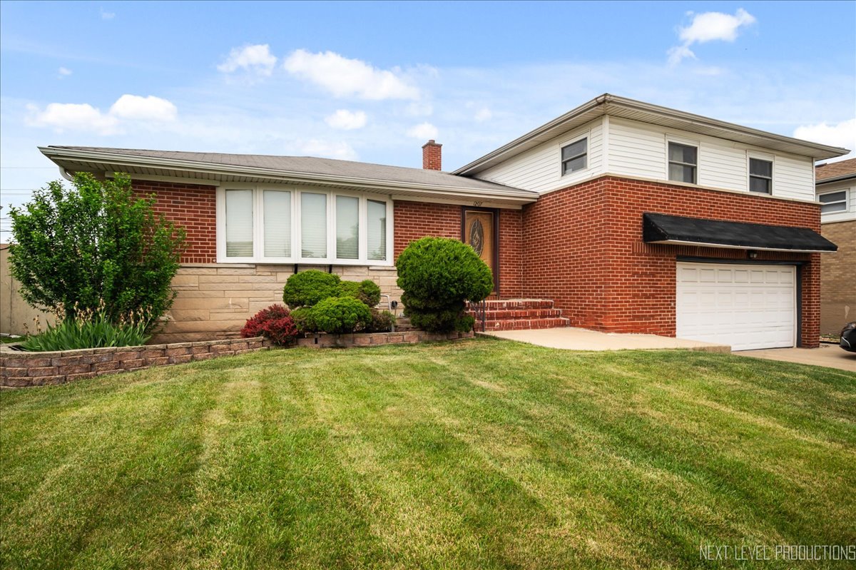 1207 Norwood Street Property Photo 1