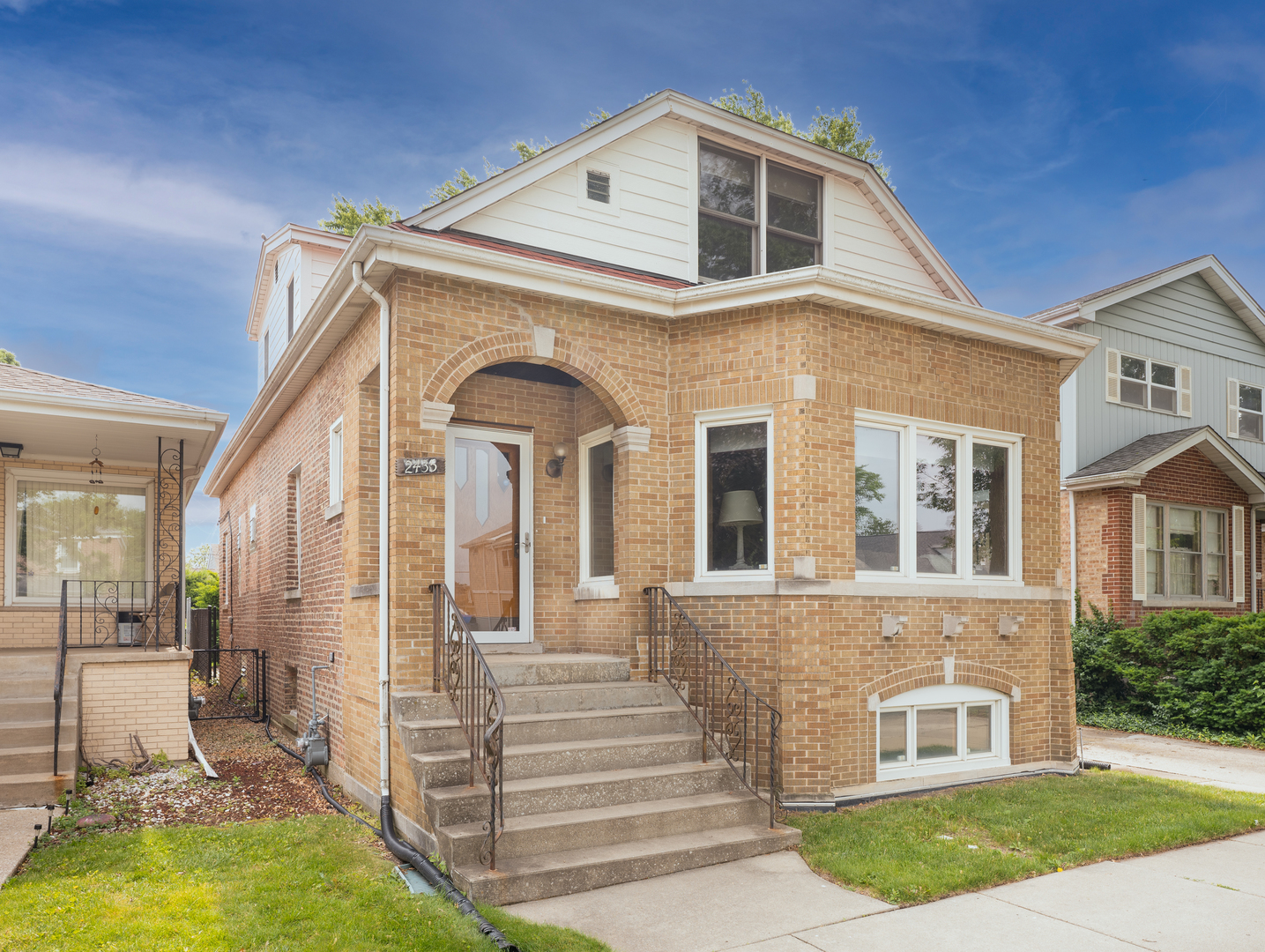 2435 Davisson St Property Photo 1