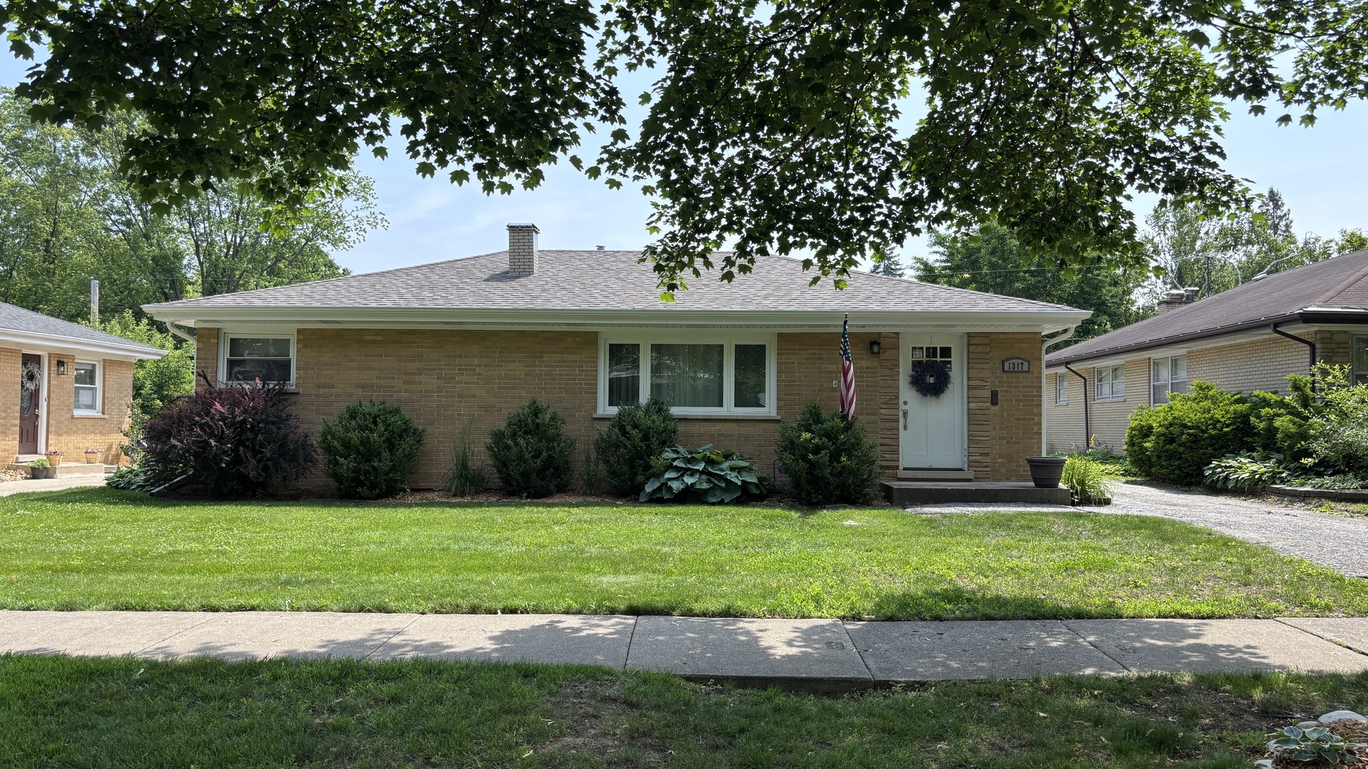 1317 N Mitchell Avenue Property Photo 1