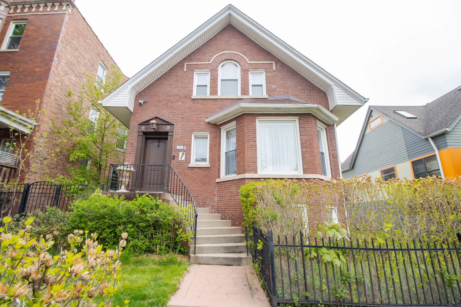 2231 N Lawndale Avenue Property Photo 1