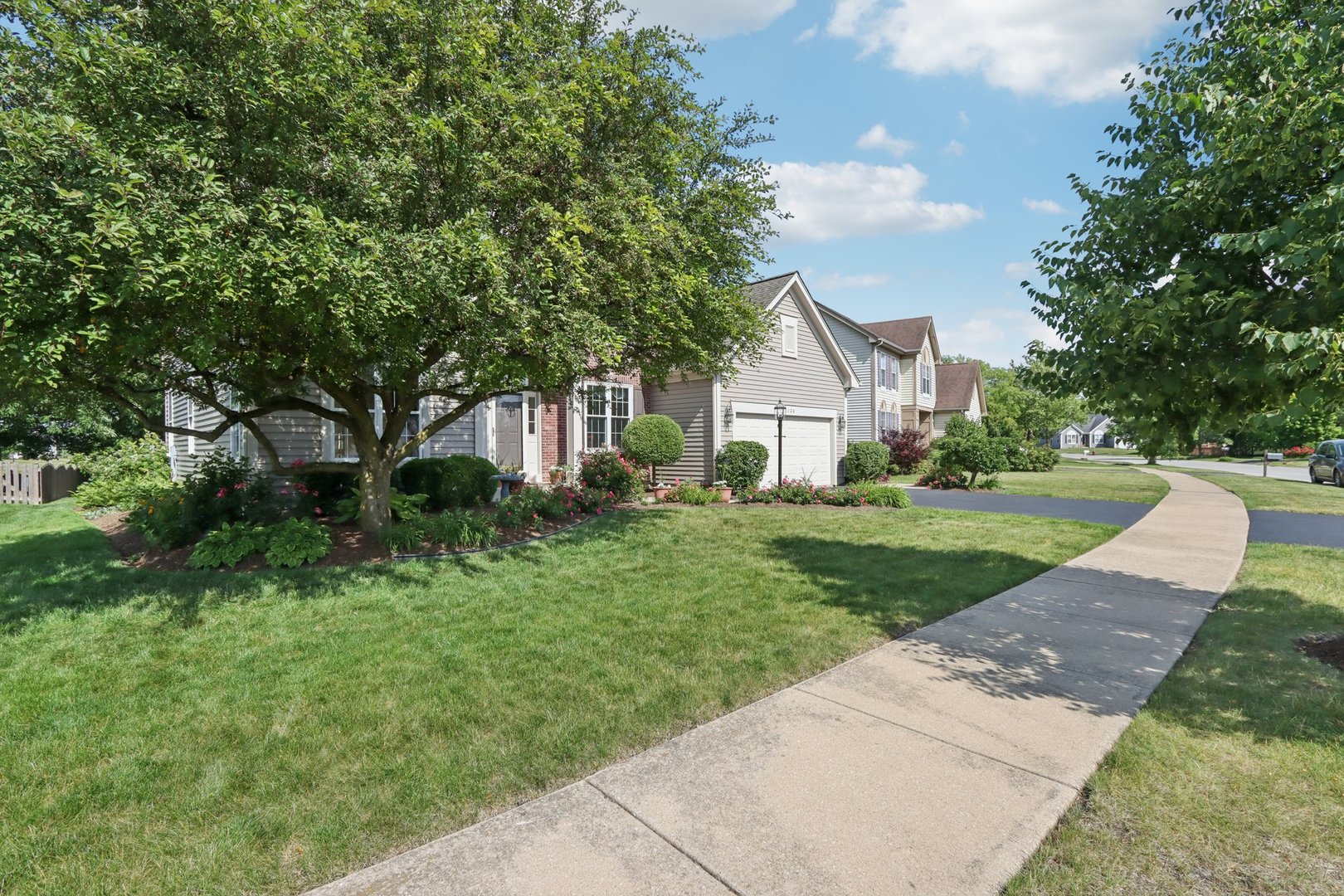 1128 Teasel Lane Property Photo 2
