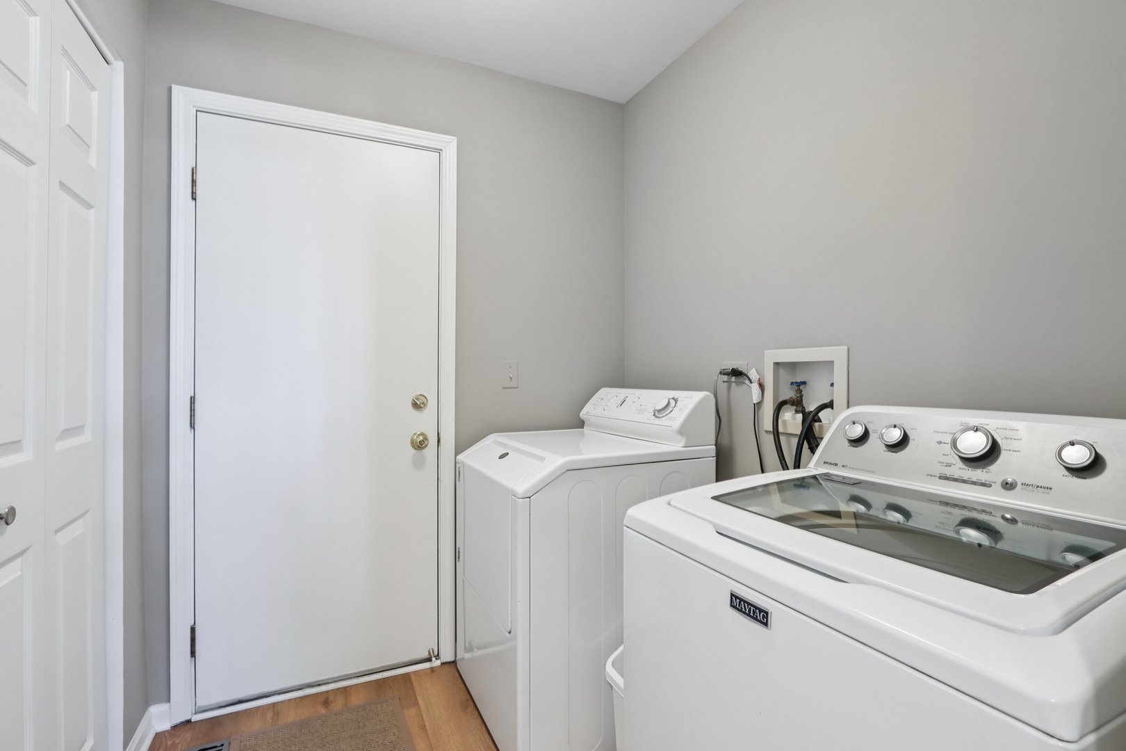 1128 Teasel Lane Property Photo 25