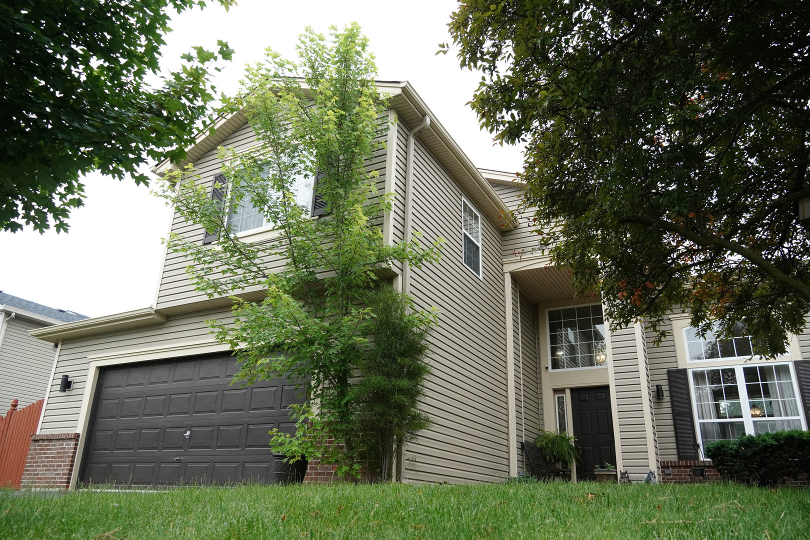 1853 Apple Valley Road Property Photo 1