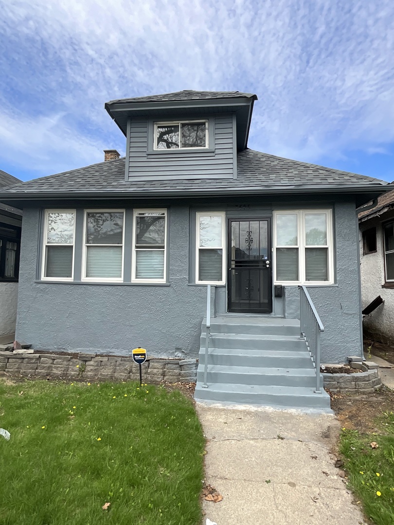 7606 S Luella Avenue Property Photo 1