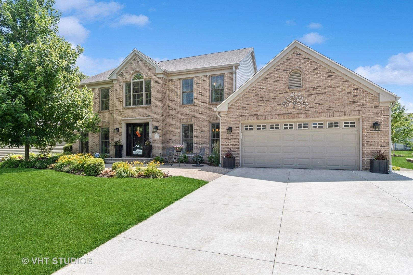 33 Citation Circle Property Photo 1
