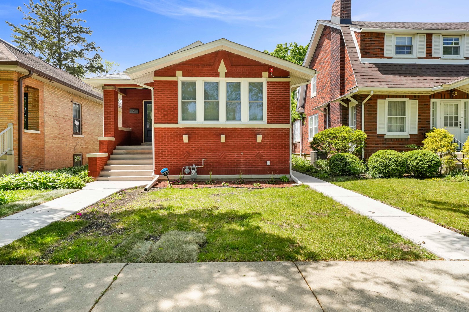 1115 N Taylor Avenue Property Photo 1