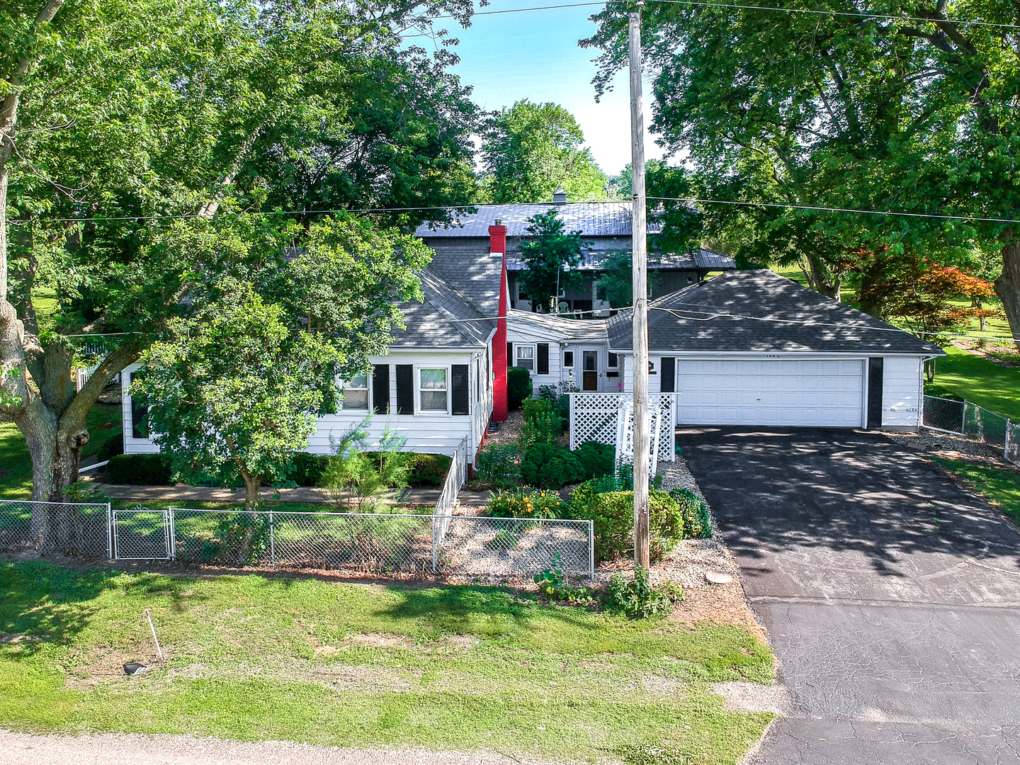 105 W C Street