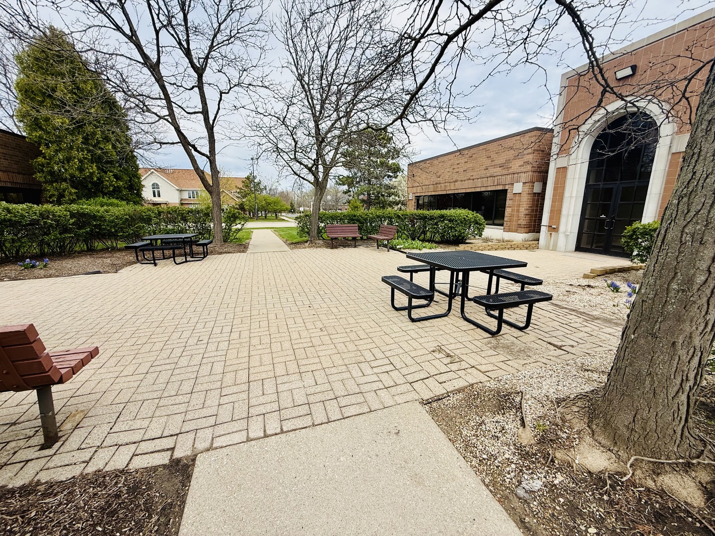945 Lakeview Parkway 180 Property Photo 4