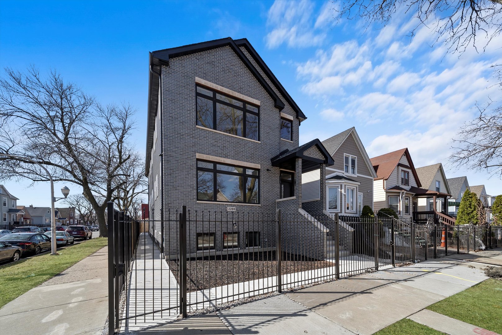 2200 N Kildare Avenue Property Photo 1