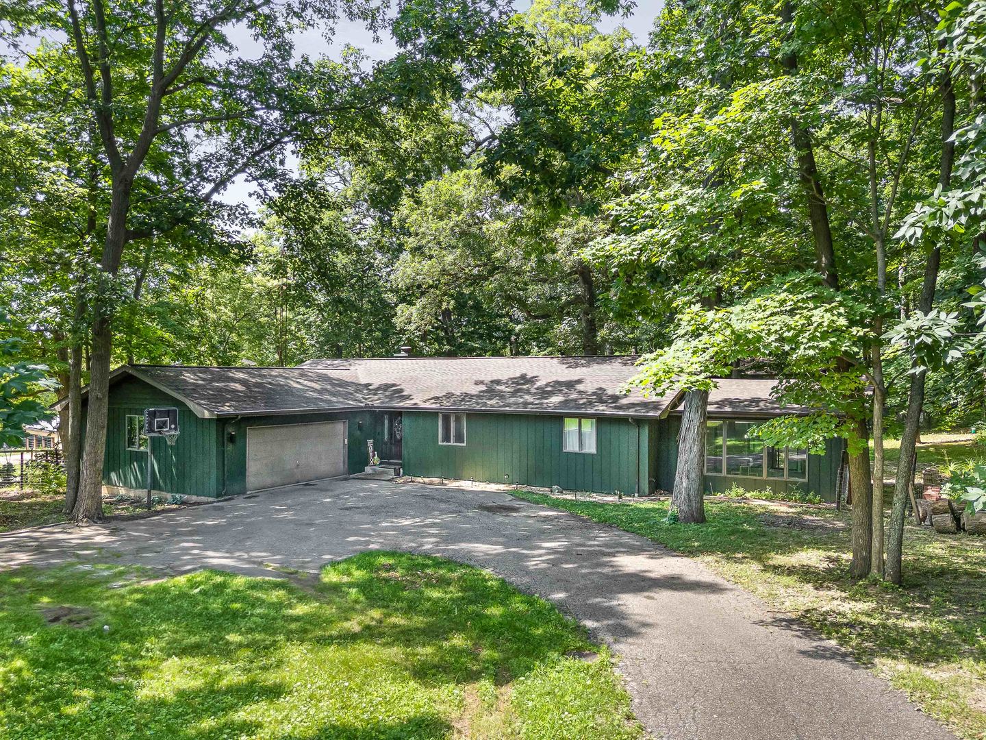 16718 E 400 North Road Property Photo 1