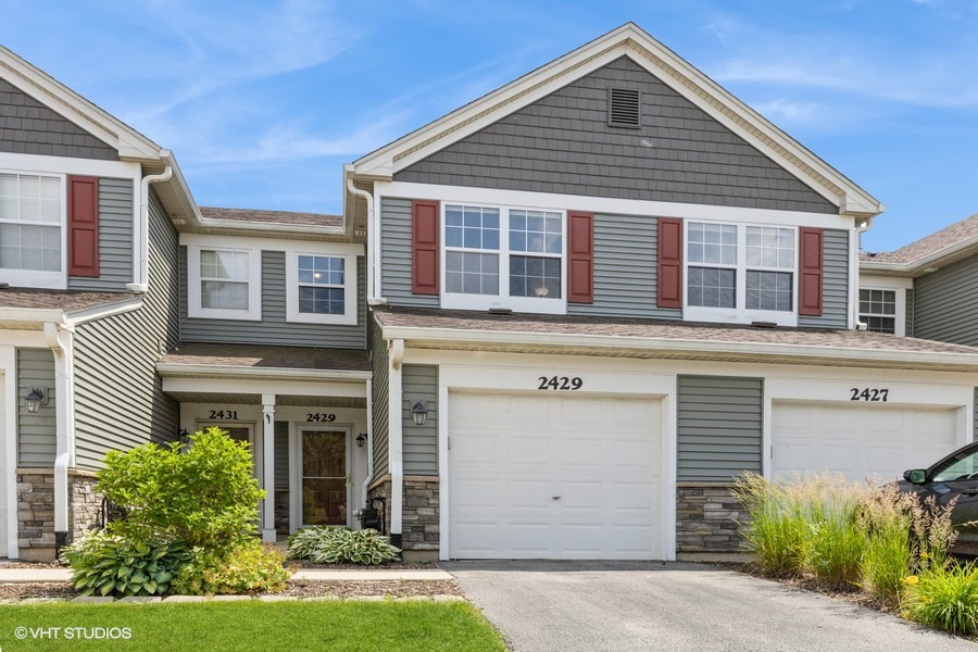 2429 Golf Ridge Circle Property Photo 1