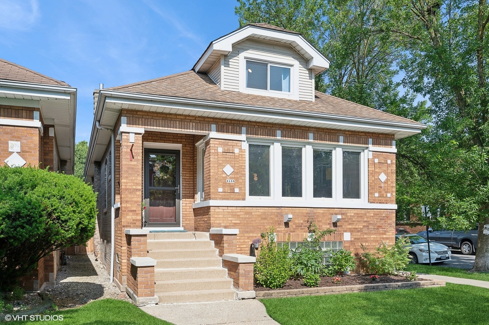4158 N Marmora Avenue Property Photo 1