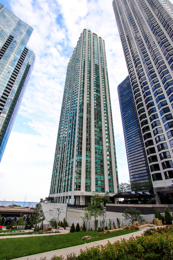 195 N Harbor Drive 505 Property Photo 1