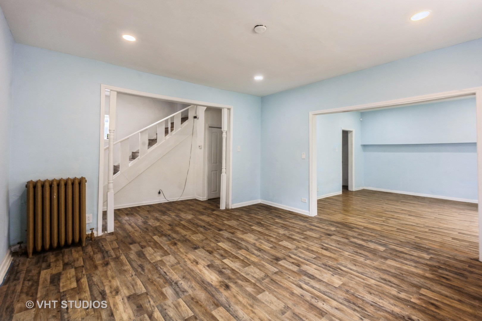 32 W 109th Place Property Photo 6