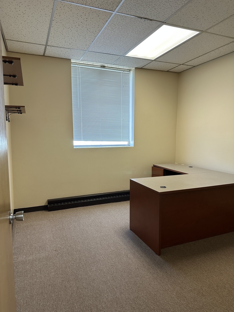 444 W Galena Boulevard Property Photo 7
