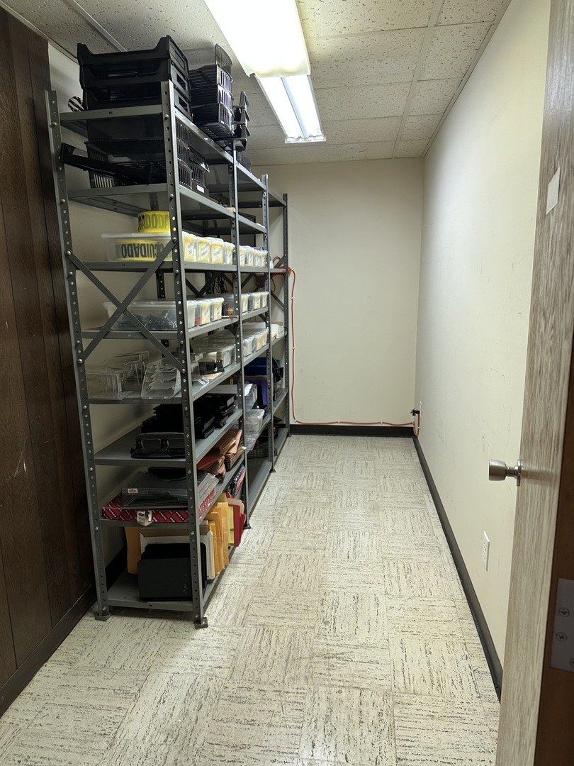 444 W Galena Boulevard Property Photo 14