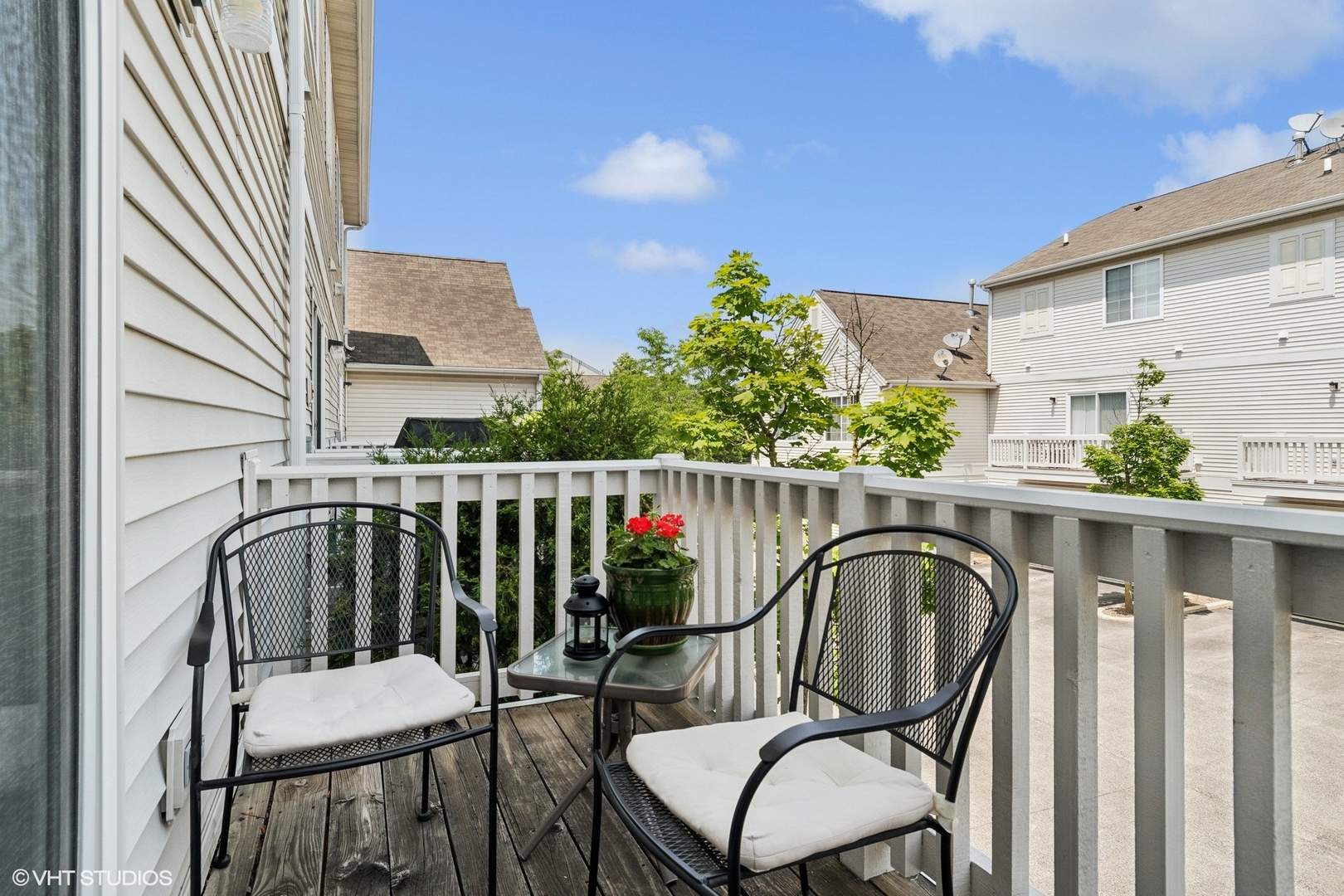 2396 Oakfield Court Property Photo 6