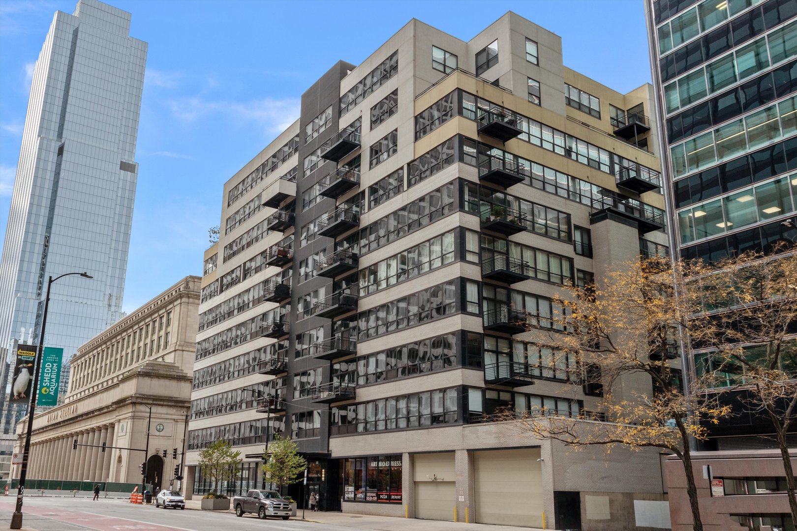130 S Canal Street 624 Property Photo 1