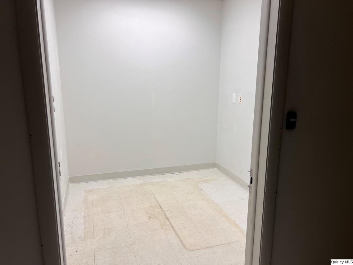 1112-1128 Broadway Suite C Property Photo 6