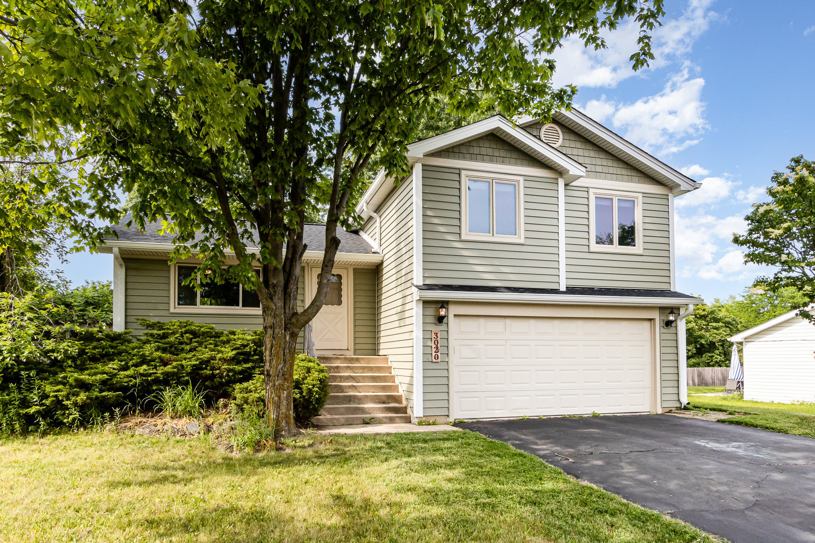 3020 Timber Hill Court Property Photo 1