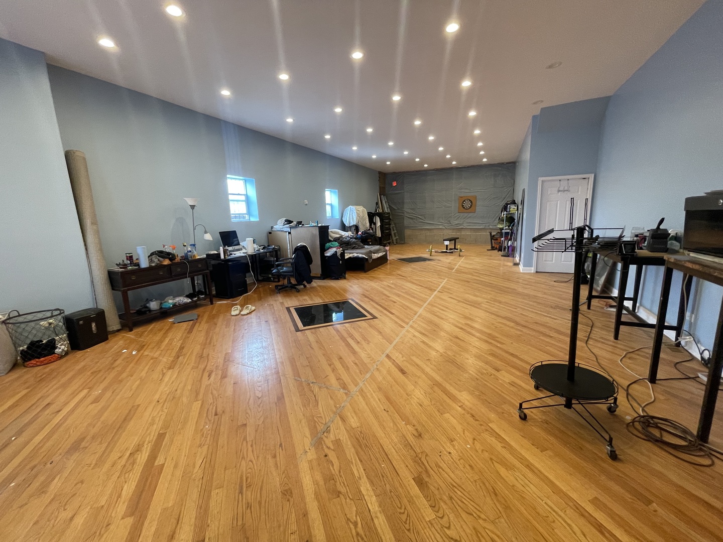 1745 N Cicero Avenue Property Photo 3