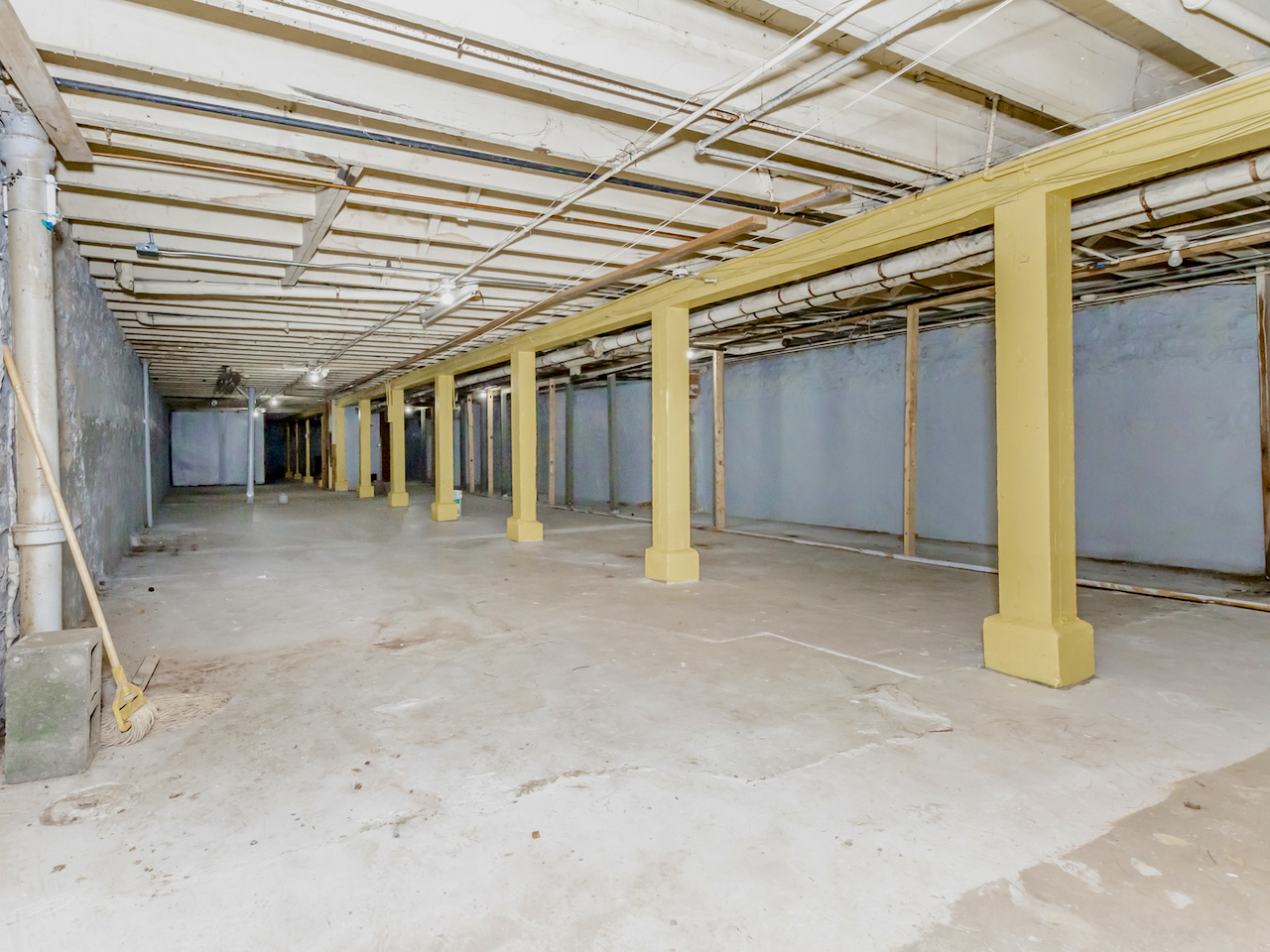 11146 S Michigan Avenue Property Photo 10