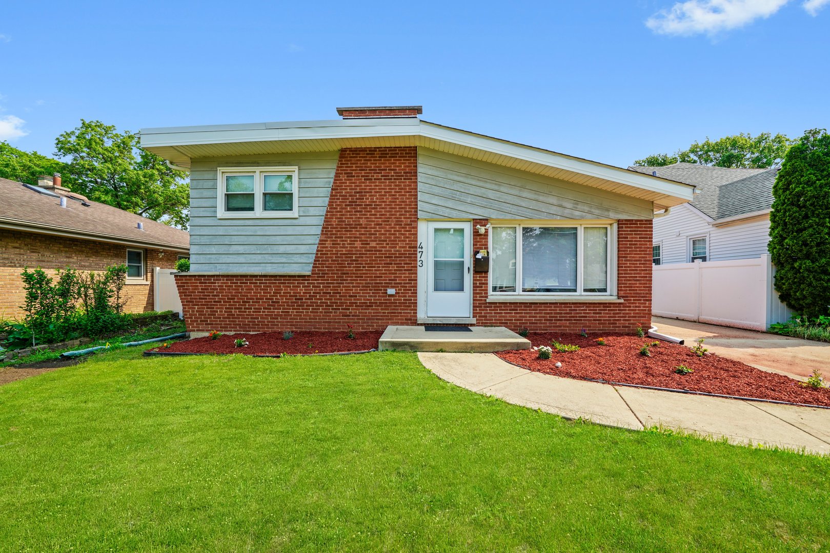 473 W Verret Street