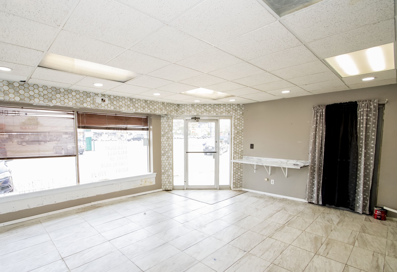 6645 W 111th Street Property Photo 5