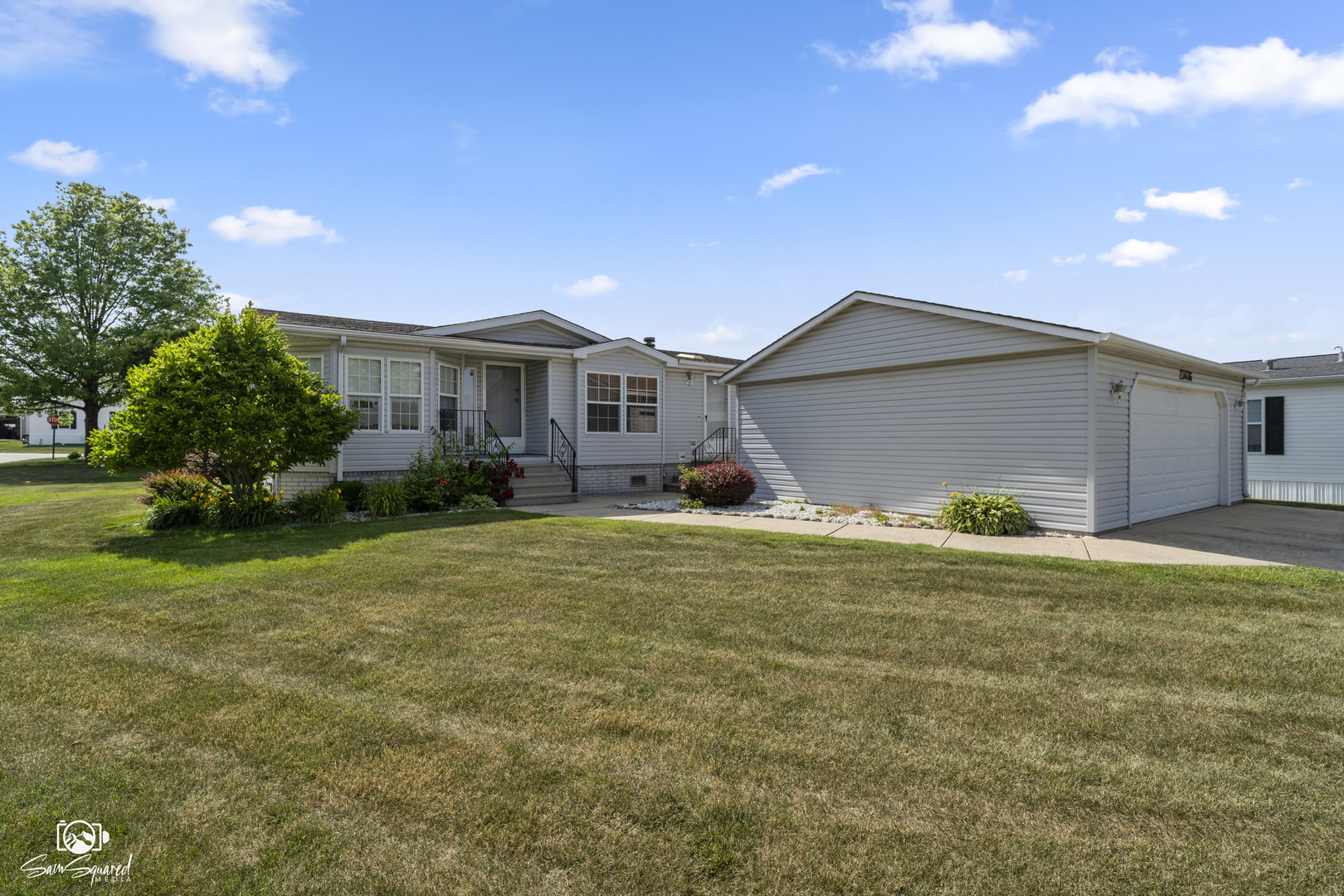 23036 S Glen Eagle Drive Property Photo 1