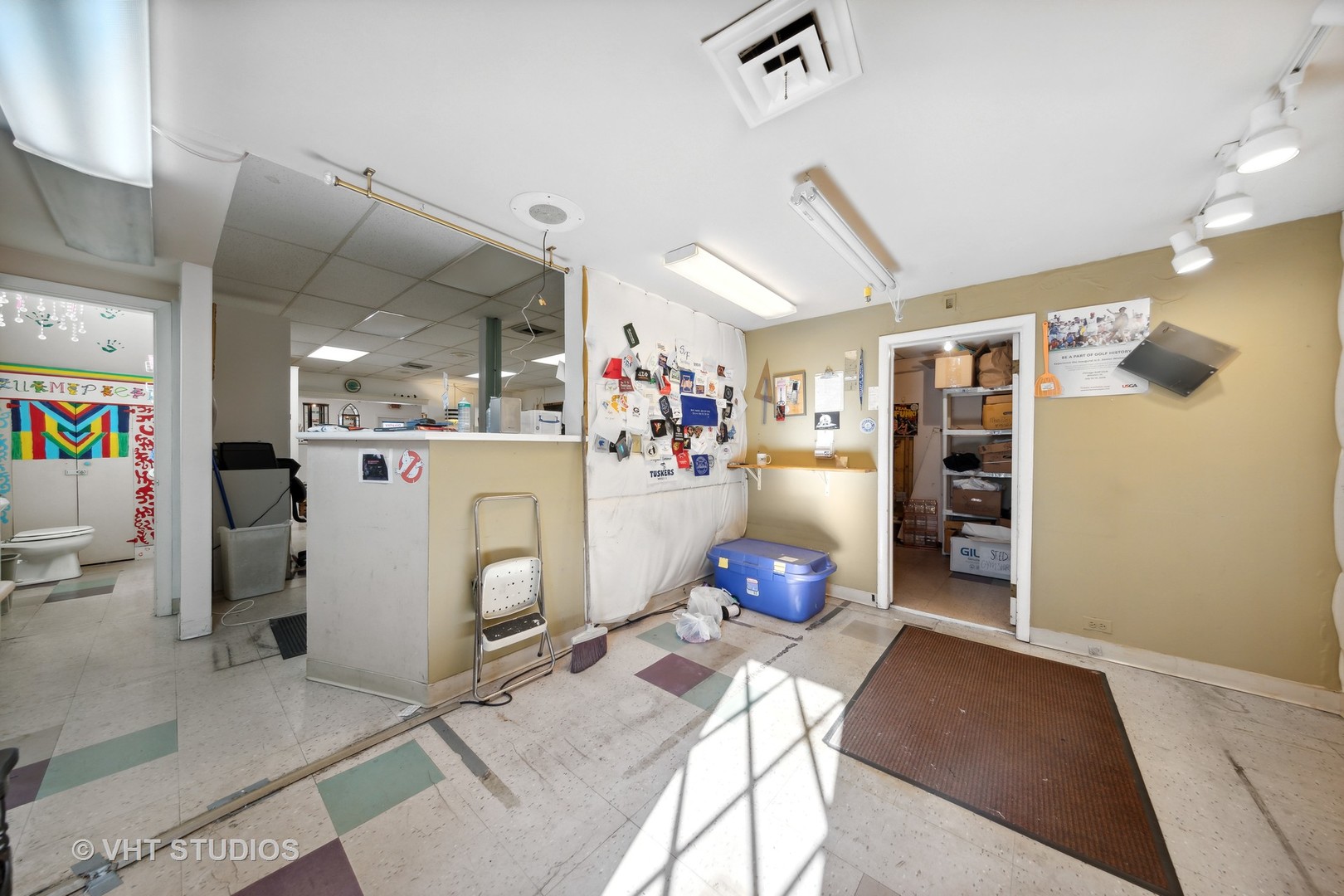 110 W Willow Avenue Property Photo 8
