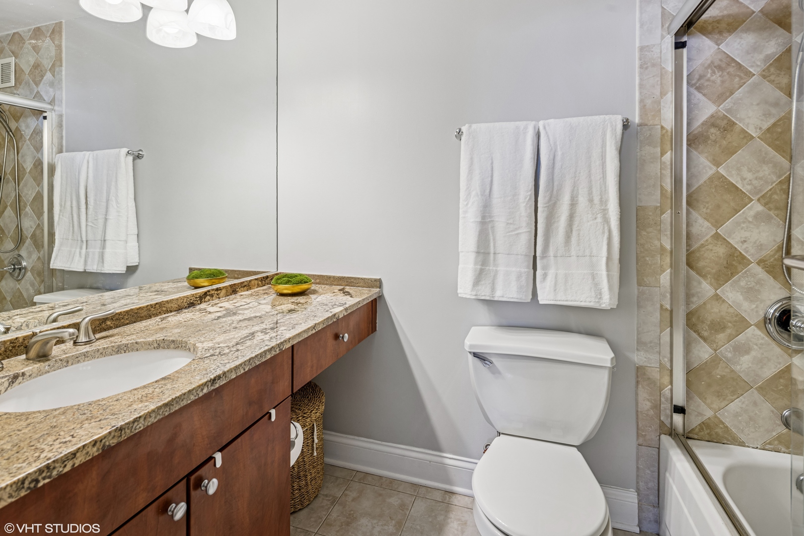 474 N Lake Shore Drive 3811 Property Photo 7