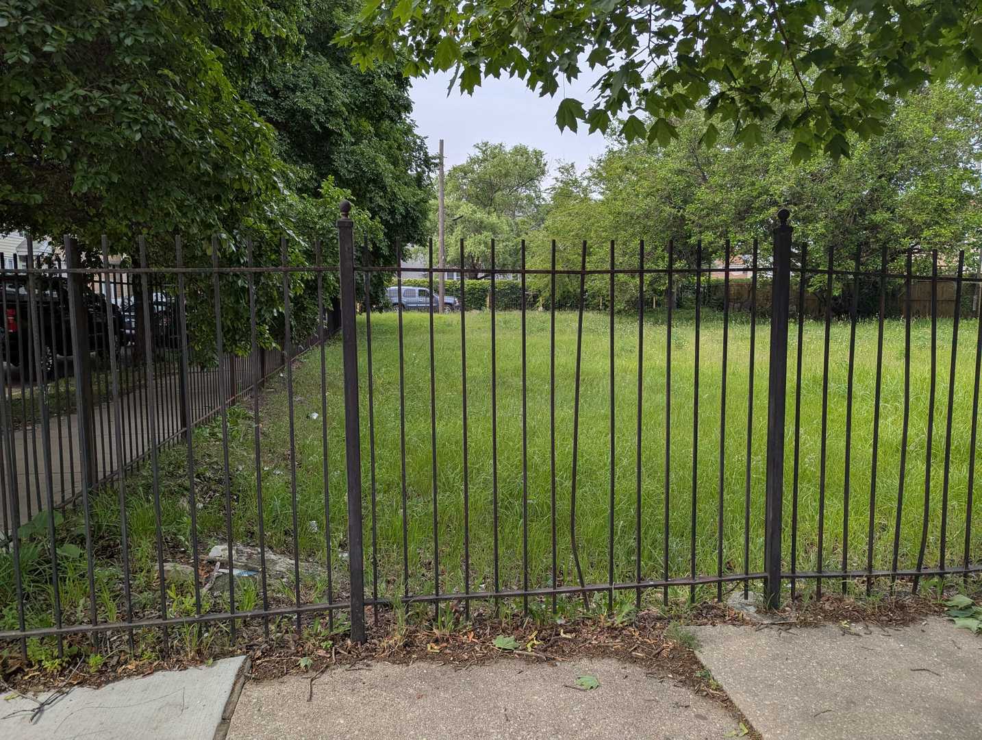 1756 W 48th Street Property Photo 6