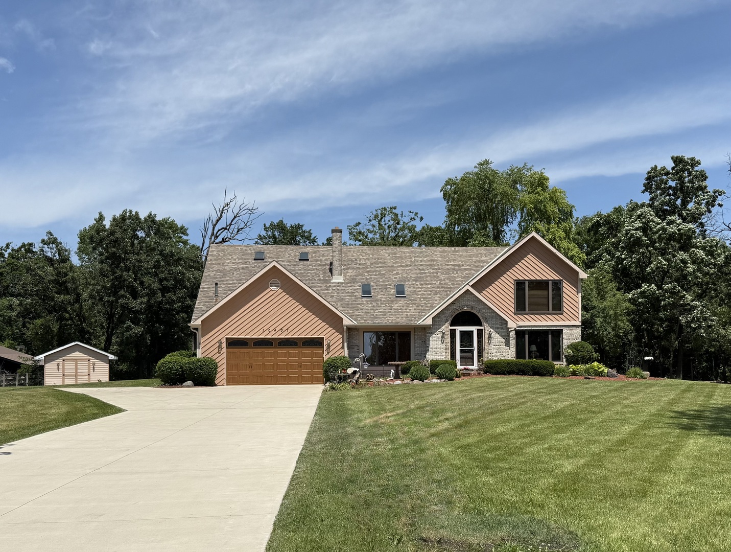 10407 Winn Road Property Photo 1