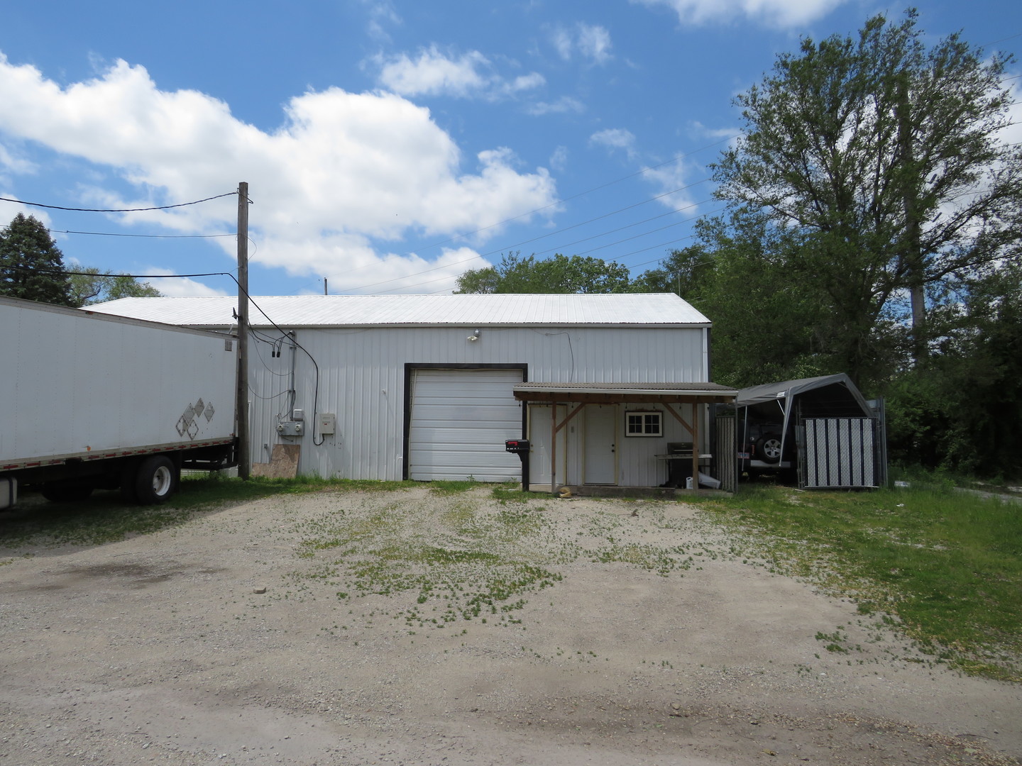 260 School Street Property Photo 1