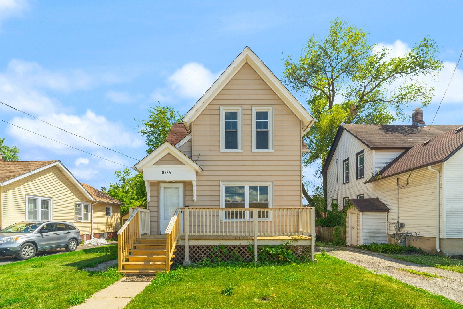 605 Keep Avenue Property Photo 1