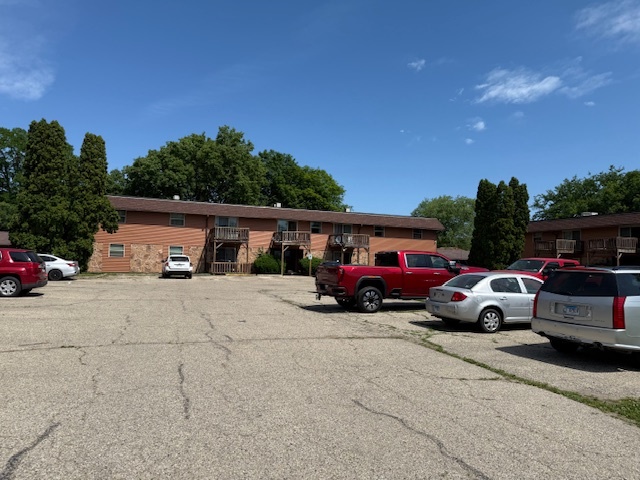 1912 Blackhawk Blvd Property Photo 1