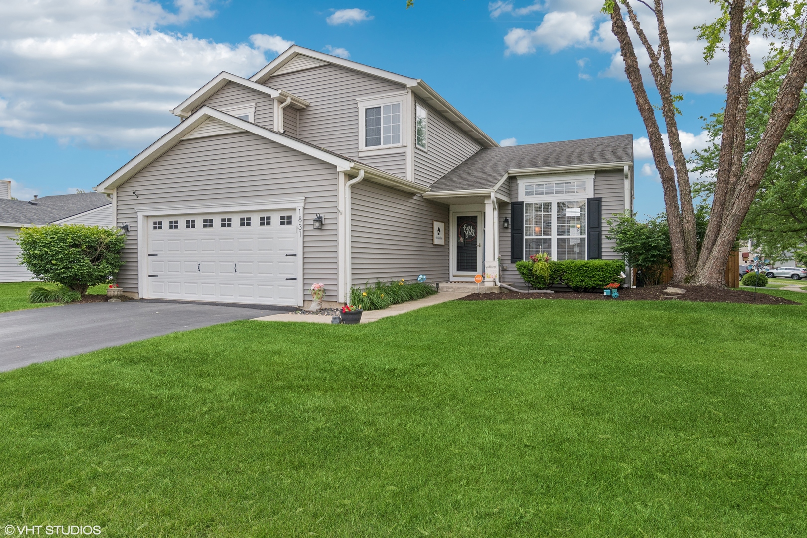 1831 Red Bud Road Property Photo 1