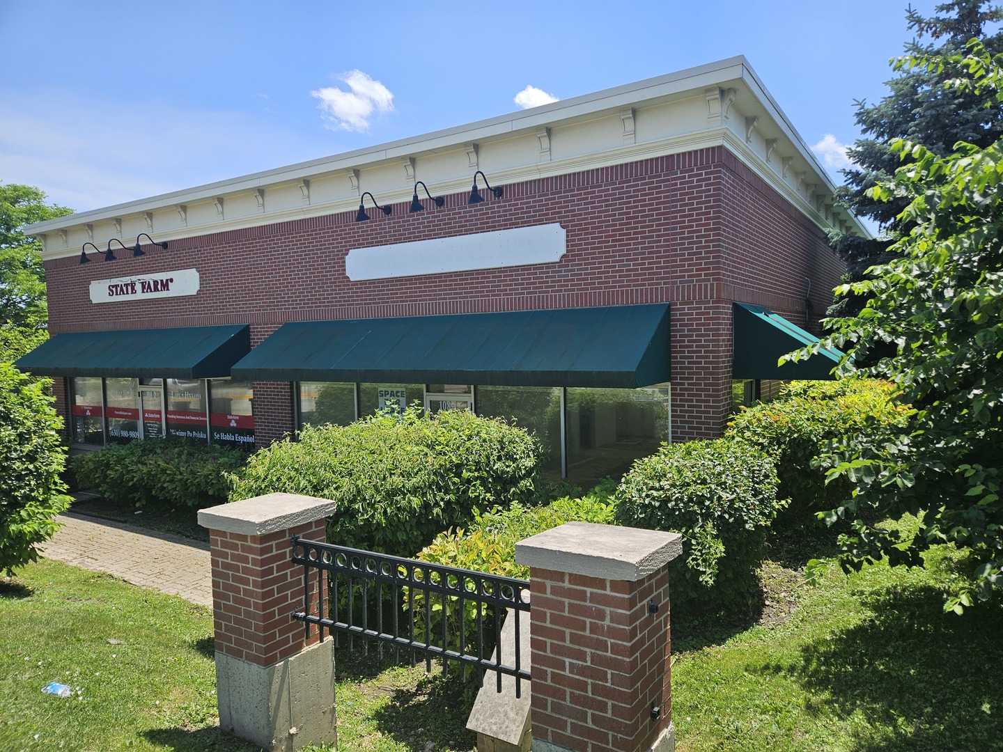 108 1st Street Property Photo 1